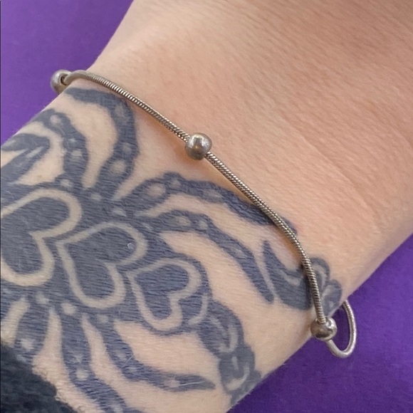 💛 Revlon Silver Plated Beaded Bracelet - Picture 3 of 3